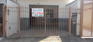 Casa na rua Paquet&aacute; Venda (frente)